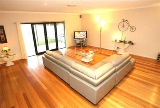 фото отеля Emaroo Cherry Townhouse Mildura