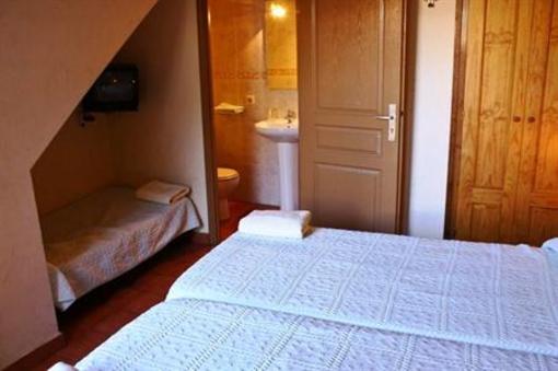 фото отеля Hostal Rusó Llivia