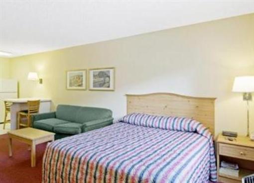фото отеля Extended Stay America - Raleigh - North - Wake Forest Road