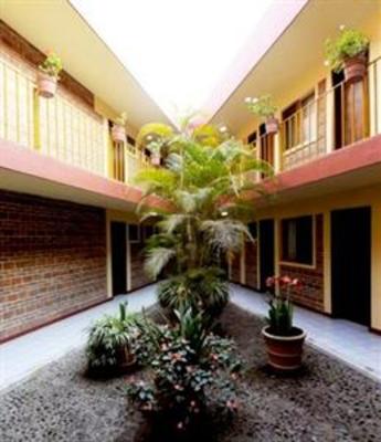 фото отеля Hotel Arboledas Industrial Guadalajara