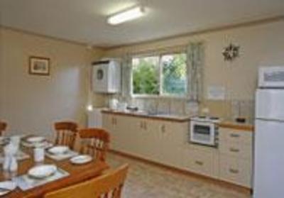 фото отеля Amos House & Swansea Ocean Villas