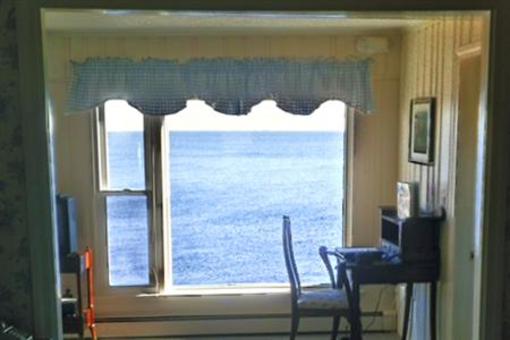 фото отеля The Quarterdeck Inn by the Sea