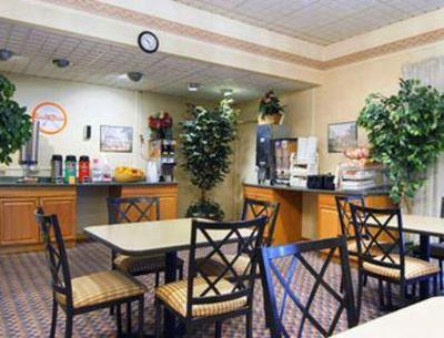 фото отеля Budget Host Inn & Suites Lancaster (Pennsylvania)
