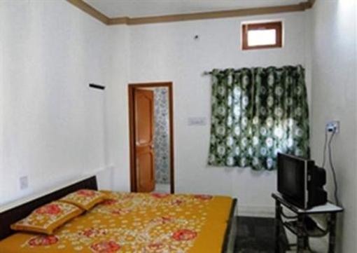 фото отеля Ganesham Guest House