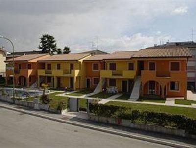 фото отеля La Meridiana Residence Peschiera del Garda