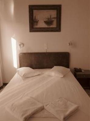 фото отеля Pella Inn Hotel