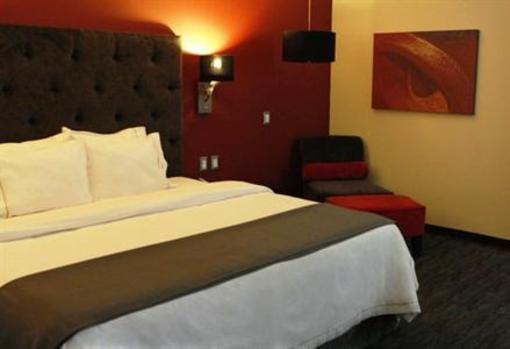 фото отеля Holiday Inn Express Toluca Galerias Metepec
