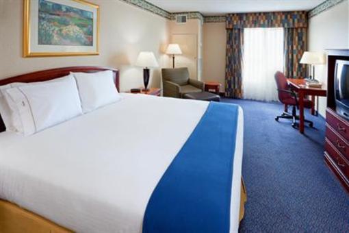 фото отеля Holiday Inn Express Reading