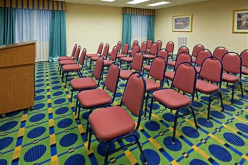фото отеля Holiday Inn Express Reading