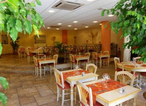 фото отеля Hotel Omega Valbonne