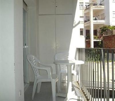 фото отеля Hola Sitges Apartments