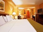 фото отеля Holiday Inn Express Hotel & Suites Iron Mountain