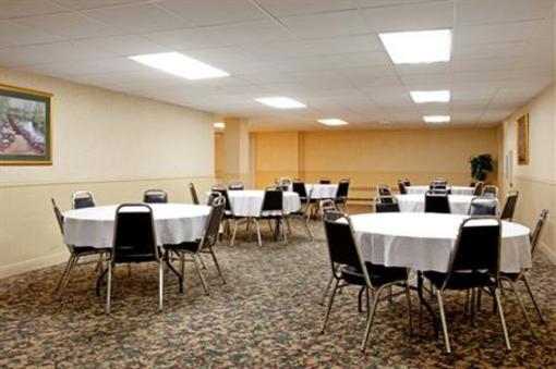 фото отеля Holiday Inn Express Gaylord