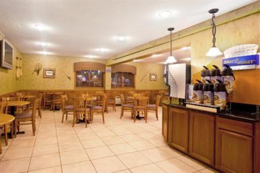 фото отеля Holiday Inn Express Gaylord