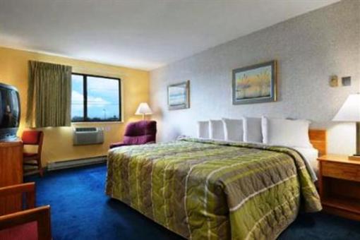 фото отеля Days Inn Eau Claire - Campus