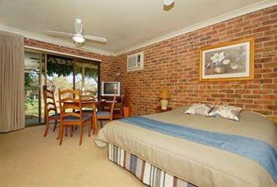 фото отеля Woolshed Hill Estate Pokolbin