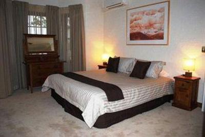 фото отеля Woolshed Hill Estate Pokolbin