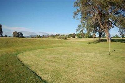 фото отеля Woolshed Hill Estate Pokolbin