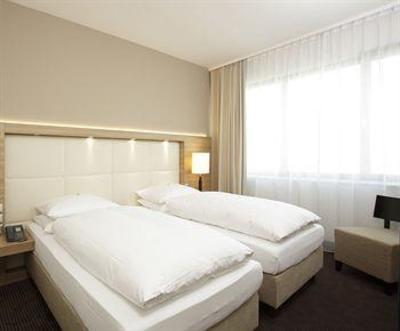 фото отеля Ramada Hotel Berlin-Alexanderplatz