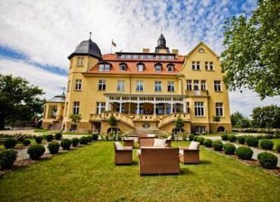 фото отеля Schlosshotel Wendorf