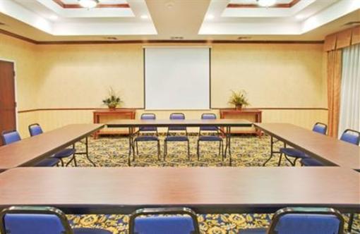 фото отеля Holiday Inn Express Hotel & Suites Orange Texas