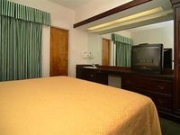 DoubleTree Hotel & Suites Charleston Airport
