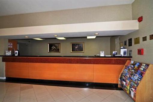 фото отеля BEST WESTERN Norwalk Inn