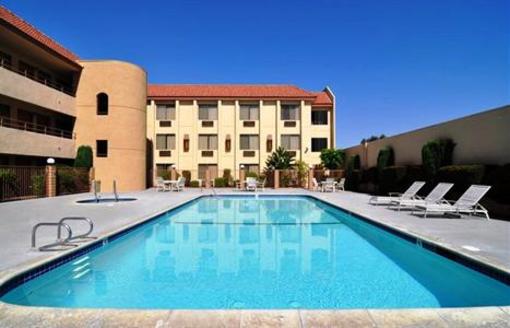 фото отеля BEST WESTERN Norwalk Inn