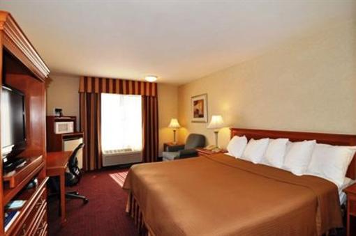 фото отеля BEST WESTERN Norwalk Inn