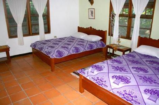 фото отеля Duplooys Jungle Lodge San Ignacio