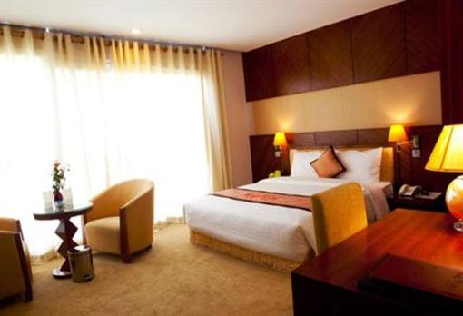 фото отеля Emerald Hotel Hanoi