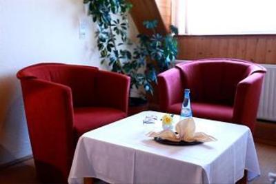 фото отеля Land-gut-Hotel Landhaus Nassau