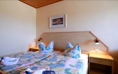 фото отеля Land-gut-Hotel Landhaus Nassau