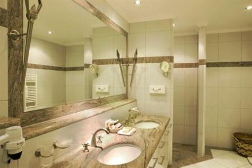 фото отеля Hospiz Alm Residenzen St. Christoph am Arlberg