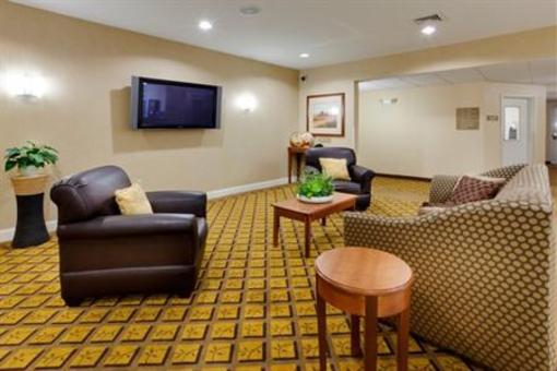фото отеля Candlewood Suites Windsor Locks