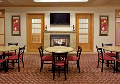 фото отеля Holiday Inn Express Hotel & Suites Grand Blanc