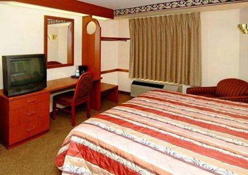 фото отеля Sleep Inn & Suites Riverfront Ellenton