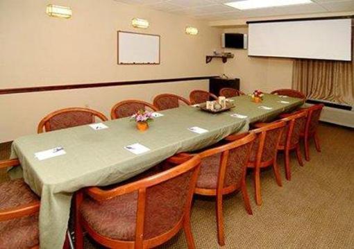 фото отеля Sleep Inn & Suites Riverfront Ellenton