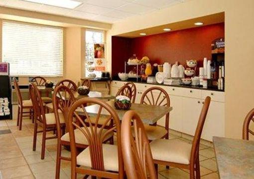 фото отеля Sleep Inn & Suites Riverfront Ellenton