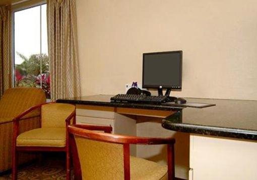 фото отеля Sleep Inn & Suites Riverfront Ellenton