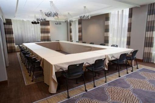фото отеля Sheraton Pittsburgh Airport Hotel