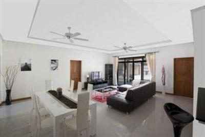 фото отеля The Chase & Foxlea Villas Bang Lamung