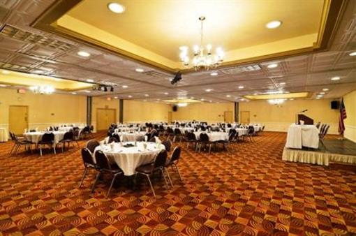 фото отеля BEST WESTERN Sally Port Inn and Suites