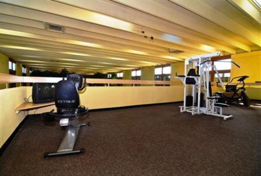 фото отеля BEST WESTERN Sally Port Inn and Suites