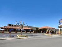 BEST WESTERN Sally Port Inn and Suites