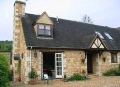 фото отеля Broadway Manor Cottages