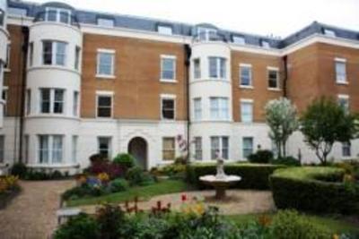 фото отеля Town or Country Imperial Apartments