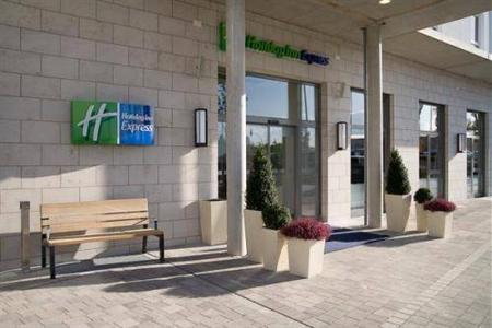 фото отеля Holiday Inn Express Nurnberg-Schwabach