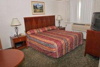 фото отеля Americas Best Value Inn & Suites Canon City