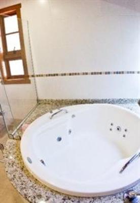 фото отеля Hotel Laghetto Gramado
